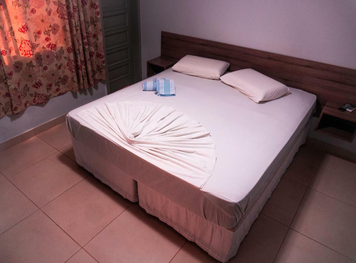 Hotel Debacco Santo Ângelo Esterno foto